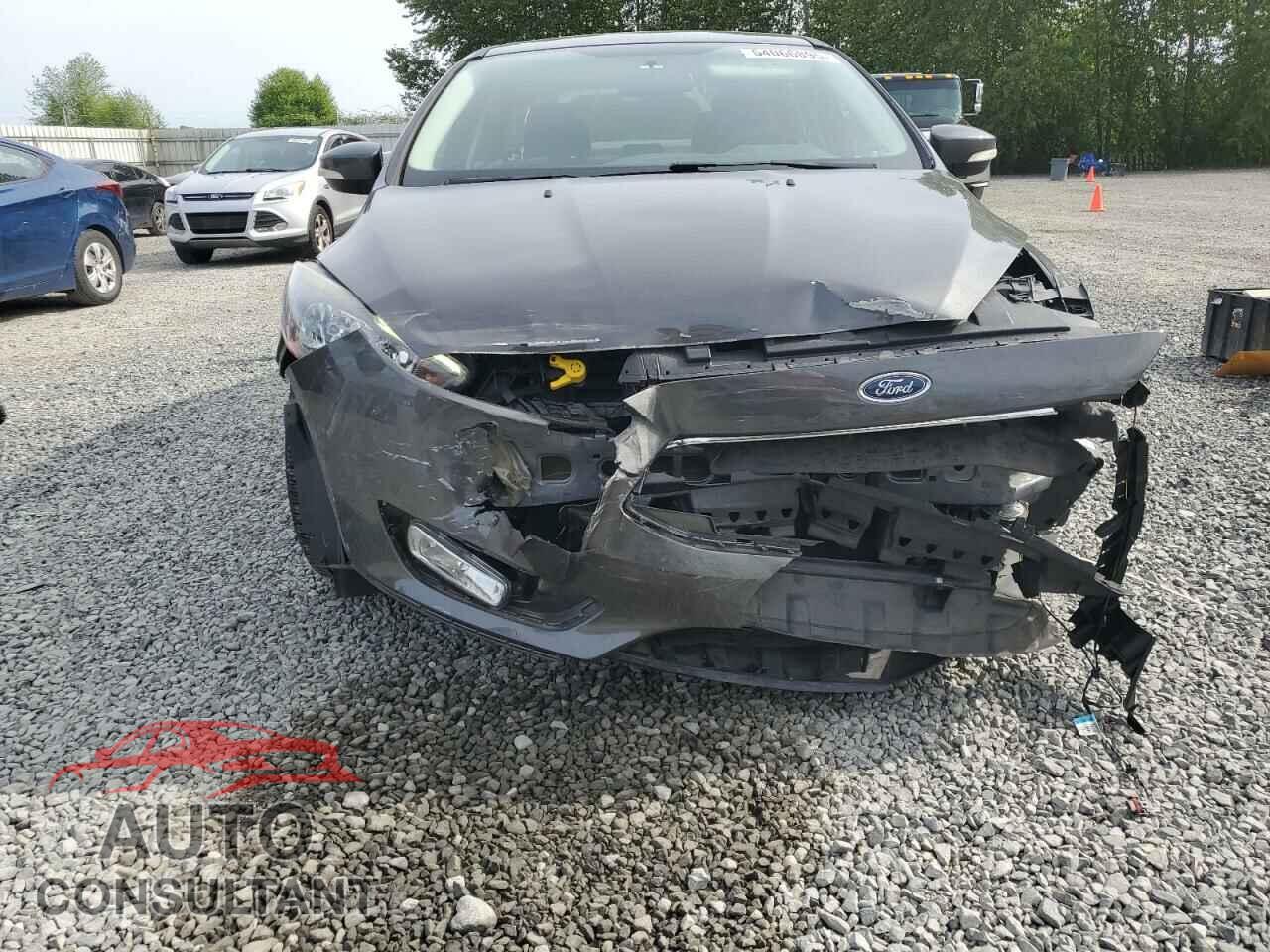 FORD FOCUS 2017 - 1FADP3H26HL344517