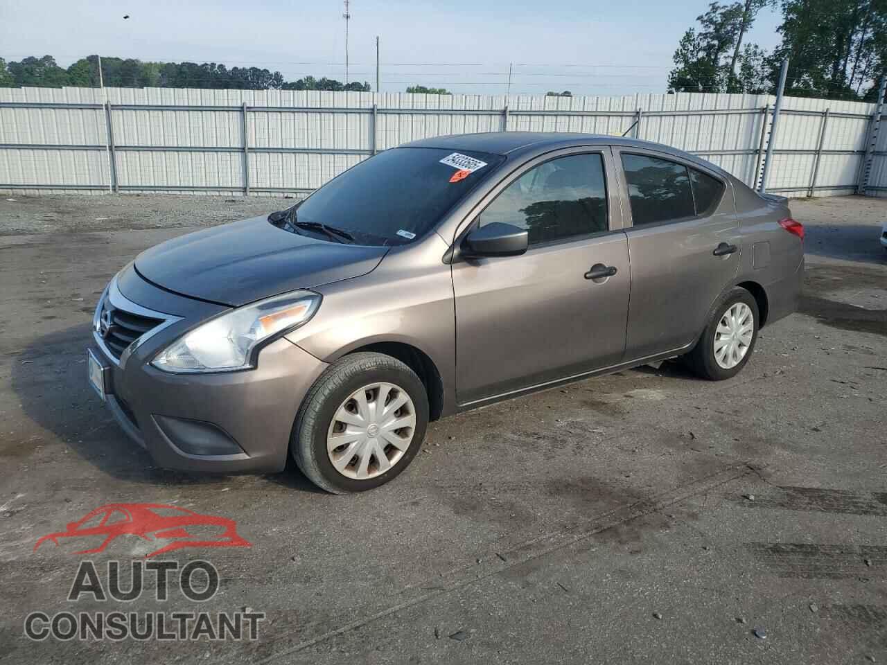 NISSAN VERSA 2017 - 3N1CN7AP3HL841072