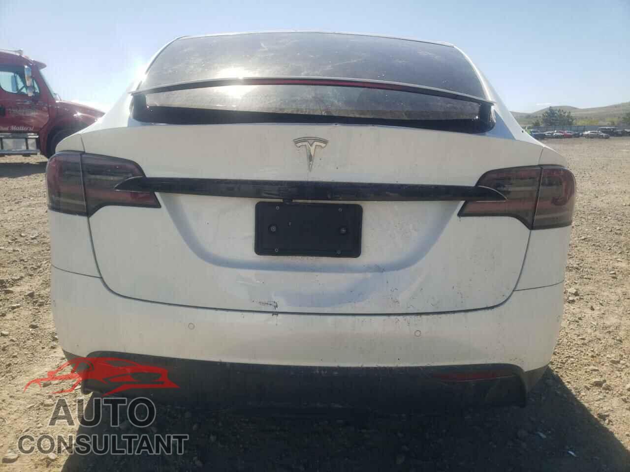 TESLA MODEL X 2022 - 7SAXCAE59NF350643