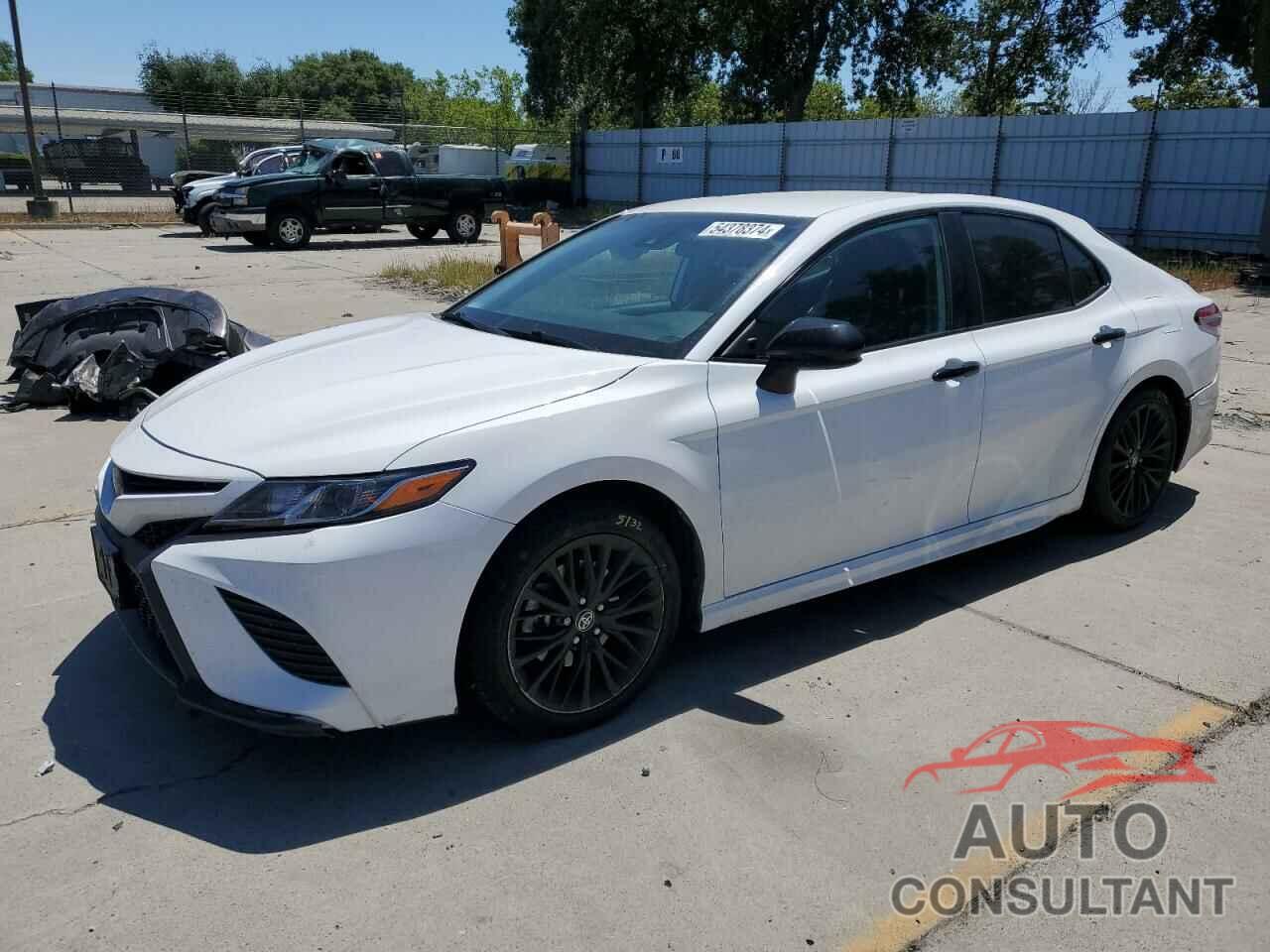 TOYOTA CAMRY 2020 - 4T1G11AK2LU378847