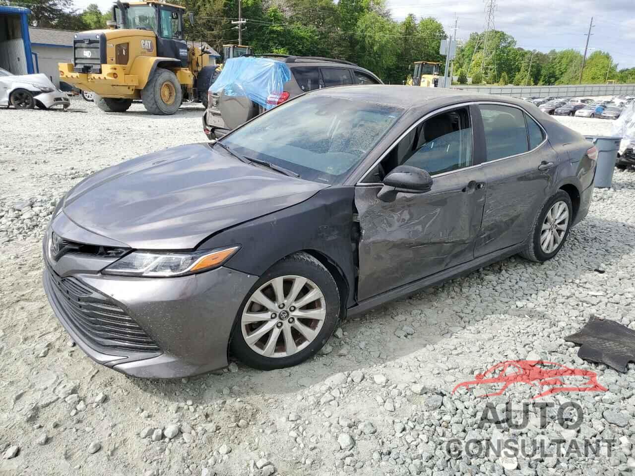 TOYOTA CAMRY 2018 - 4T1B11HK1JU009569