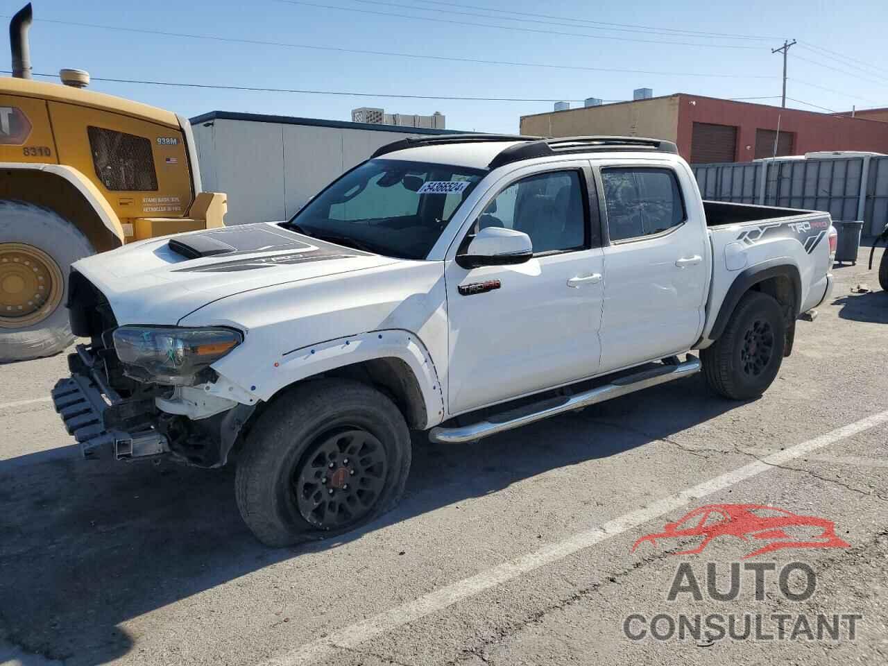 TOYOTA TACOMA 2018 - 5TFCZ5ANXJX136526