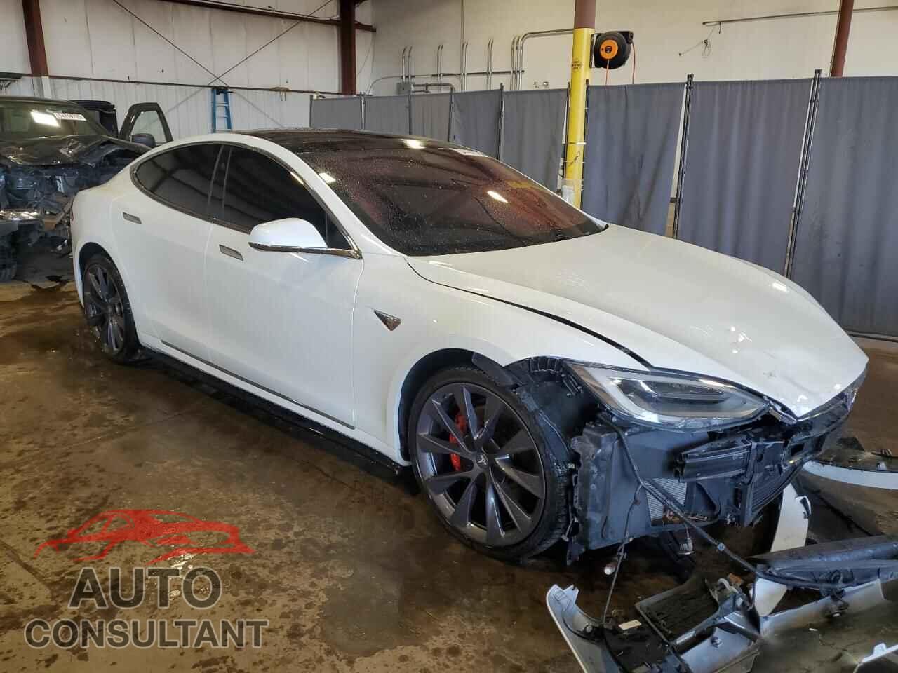 TESLA MODEL S 2018 - 5YJSA1E46JF293221