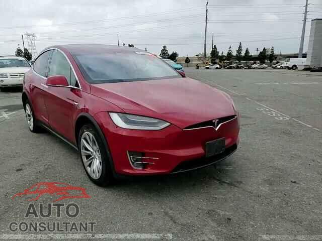 TESLA MODEL X 2019 - 5YJXCDE20KF180186