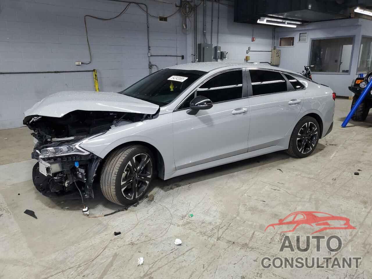 KIA K5 2023 - 5XXG64J27PG225271