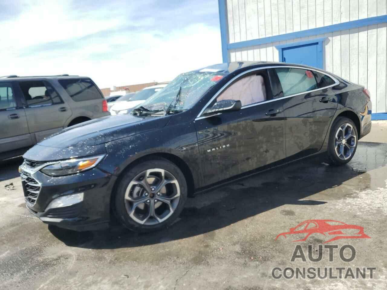 CHEVROLET MALIBU 2022 - 1G1ZD5ST8NF117872