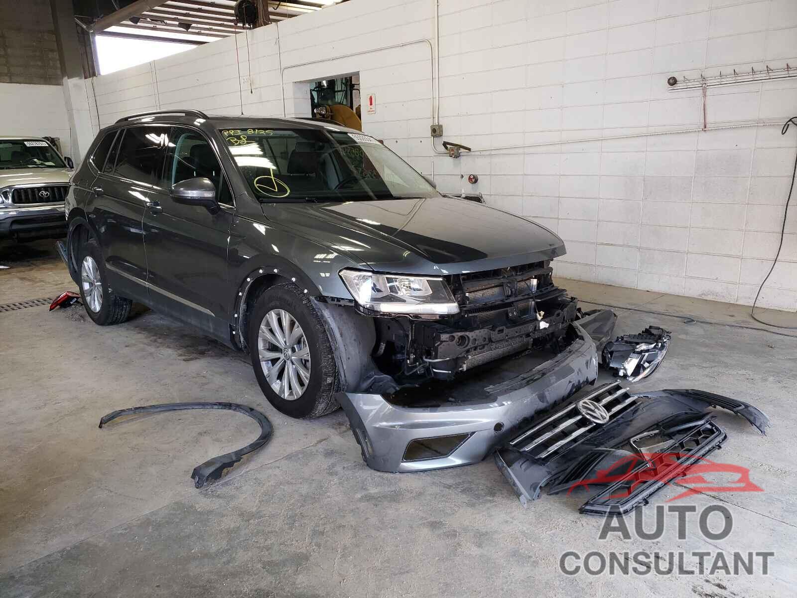 VOLKSWAGEN TIGUAN 2018 - 3VV2B7AX5JM094402