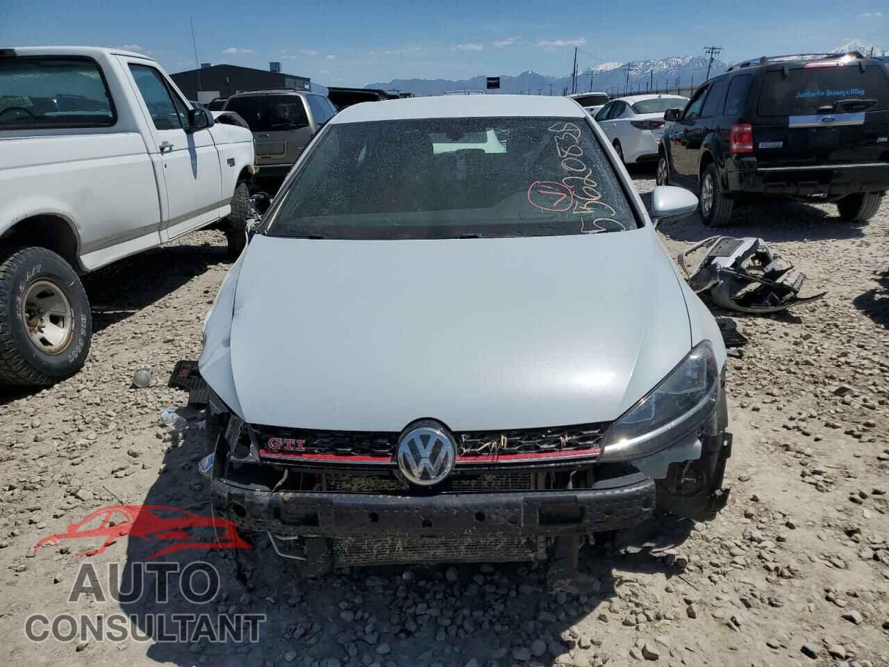 VOLKSWAGEN GTI 2019 - 3VW5T7AU6KM003473