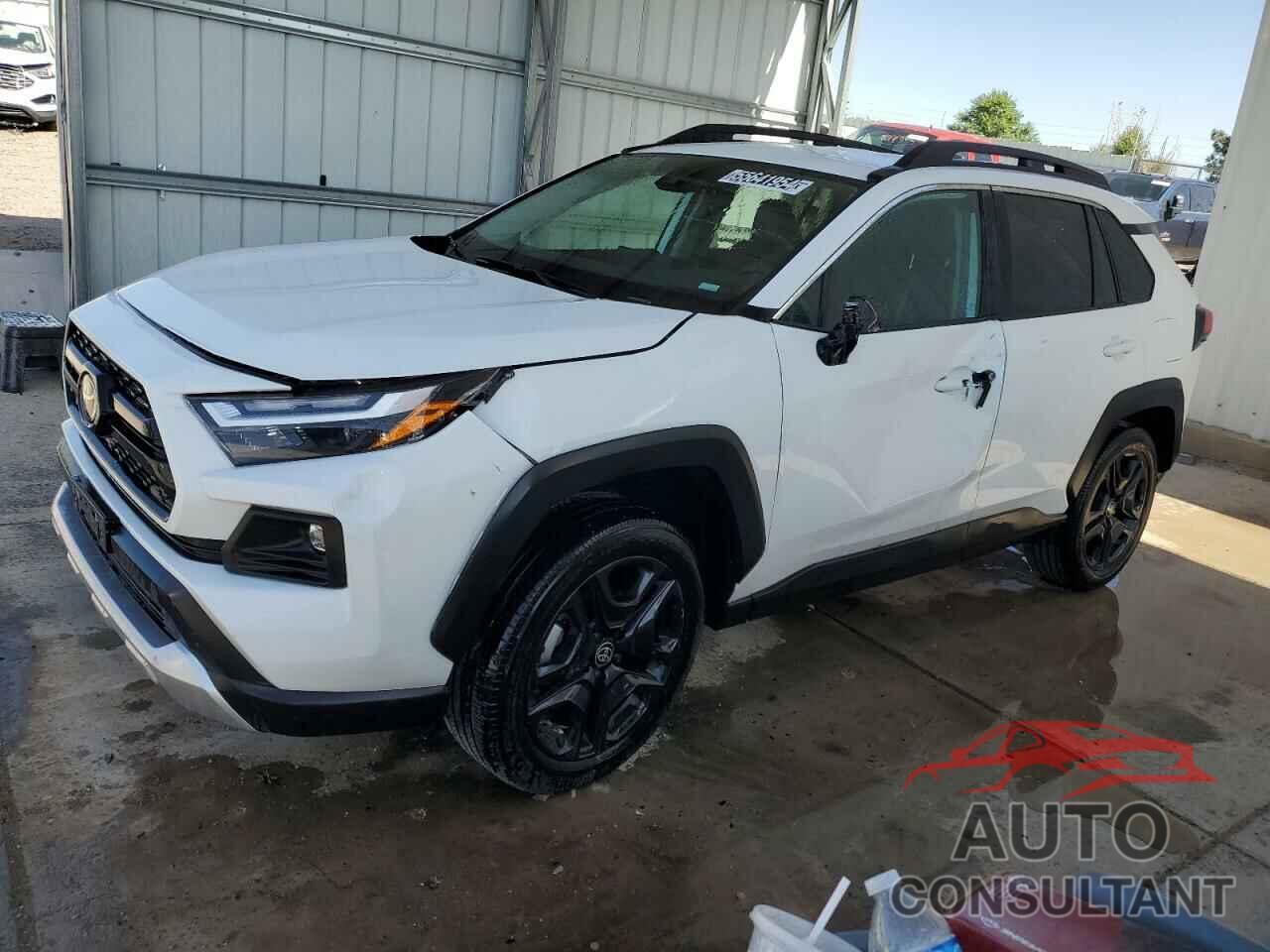 TOYOTA RAV4 2022 - 2T3J1RFV1NW270110