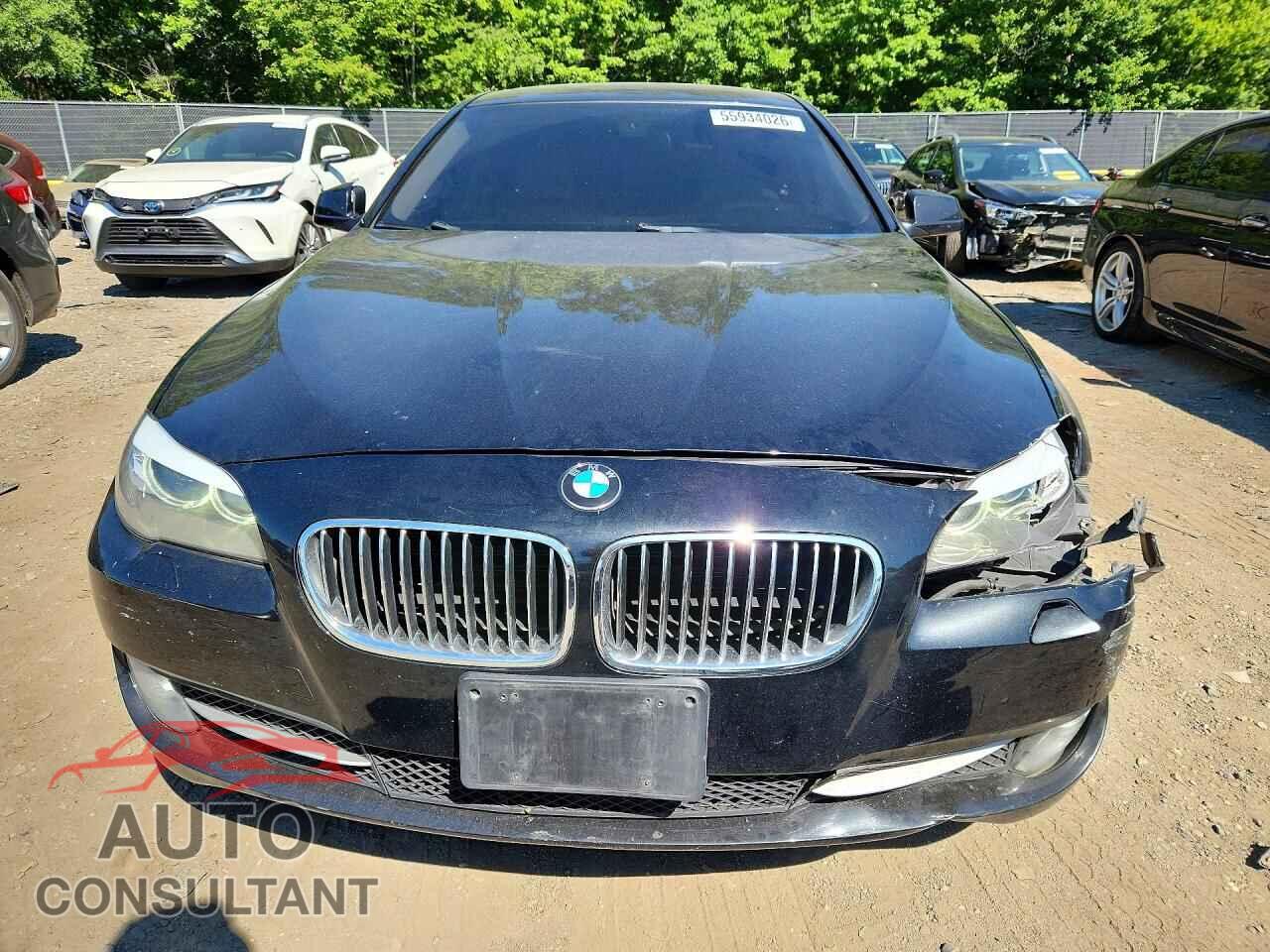 BMW 5 SERIES 2011 - WBAFU7C55BC876334