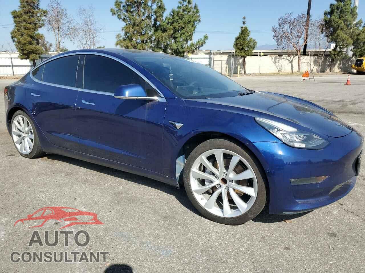 TESLA MODEL 3 2018 - 5YJ3E1EA5JF075964