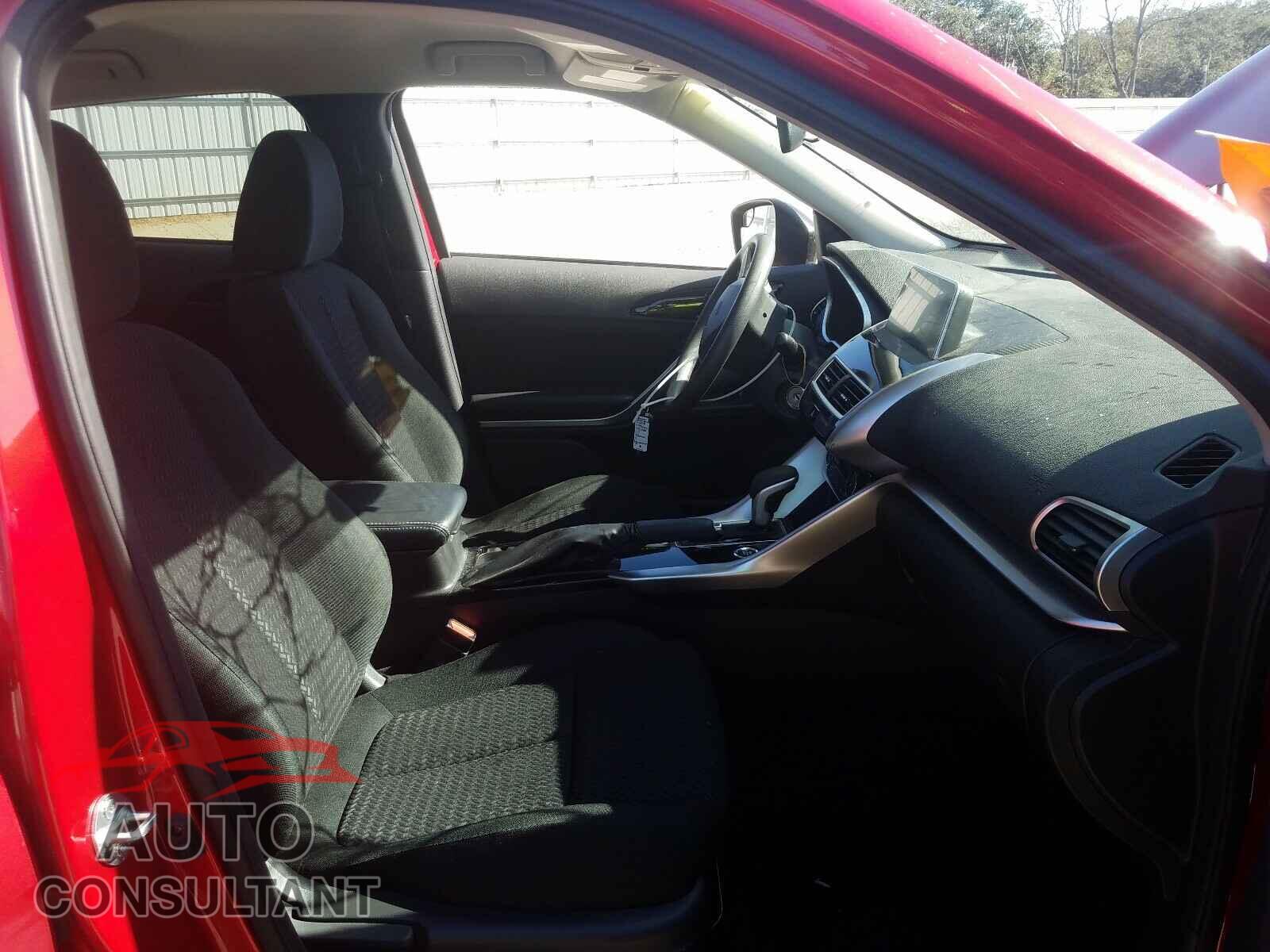 MITSUBISHI ECLIPSE 2018 - JA4AT4AA2JZ044549