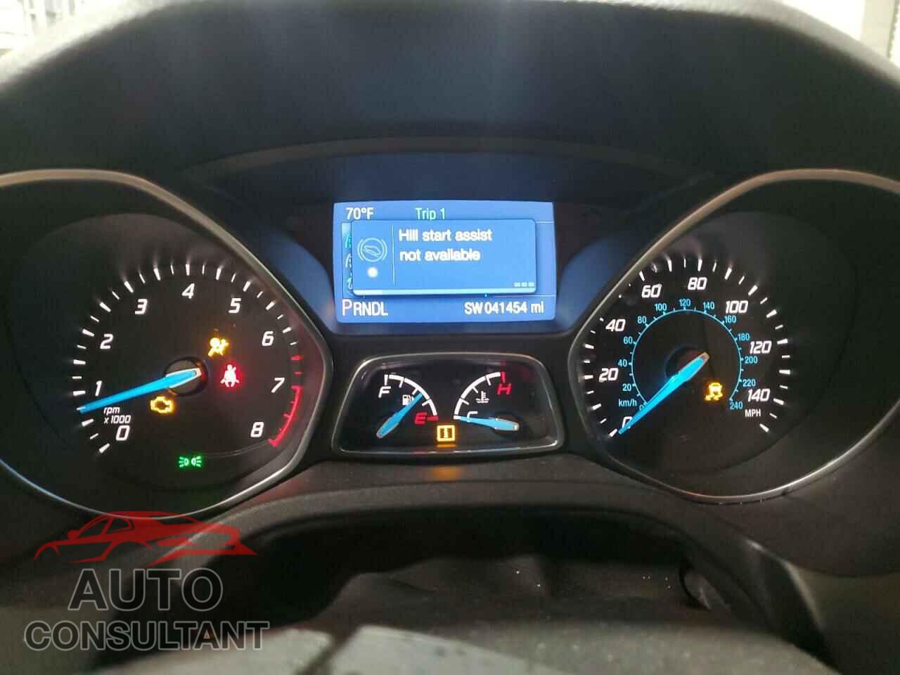 FORD FOCUS 2014 - 1FADP3F29EL432038