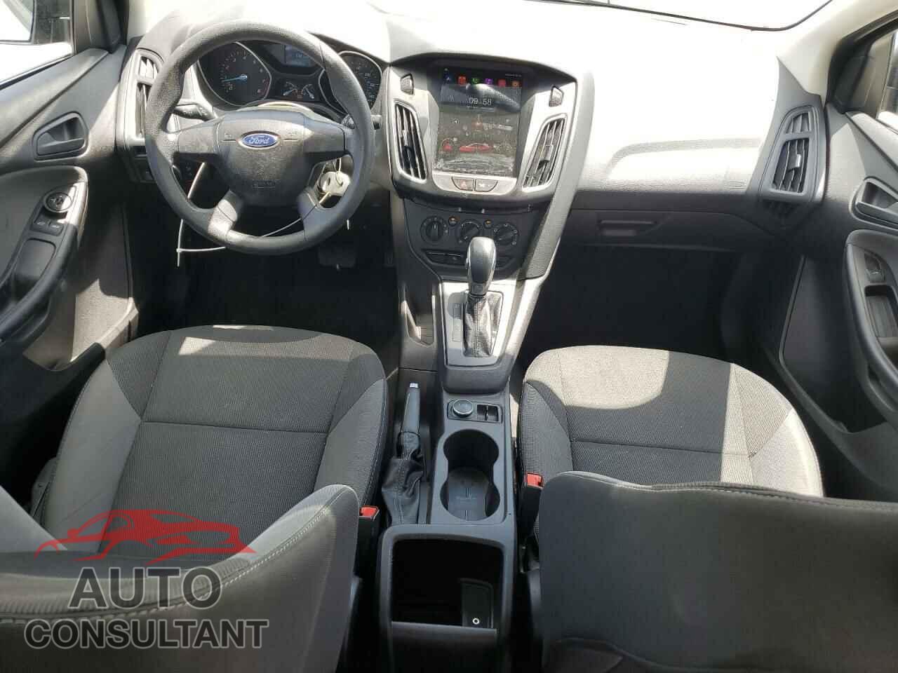 FORD FOCUS 2014 - 1FADP3E24EL177073