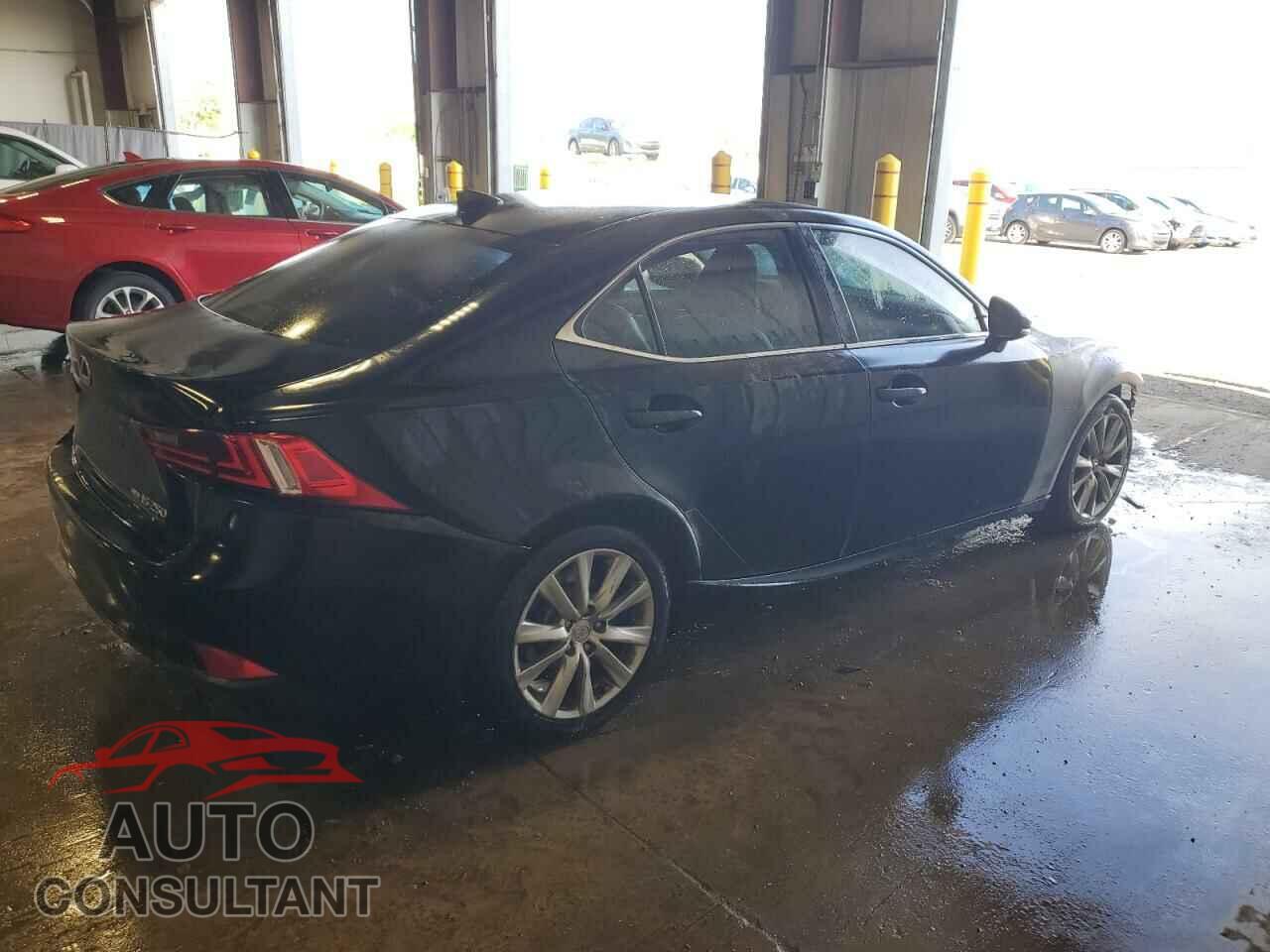 LEXUS IS 2015 - JTHCF1D27F5018955