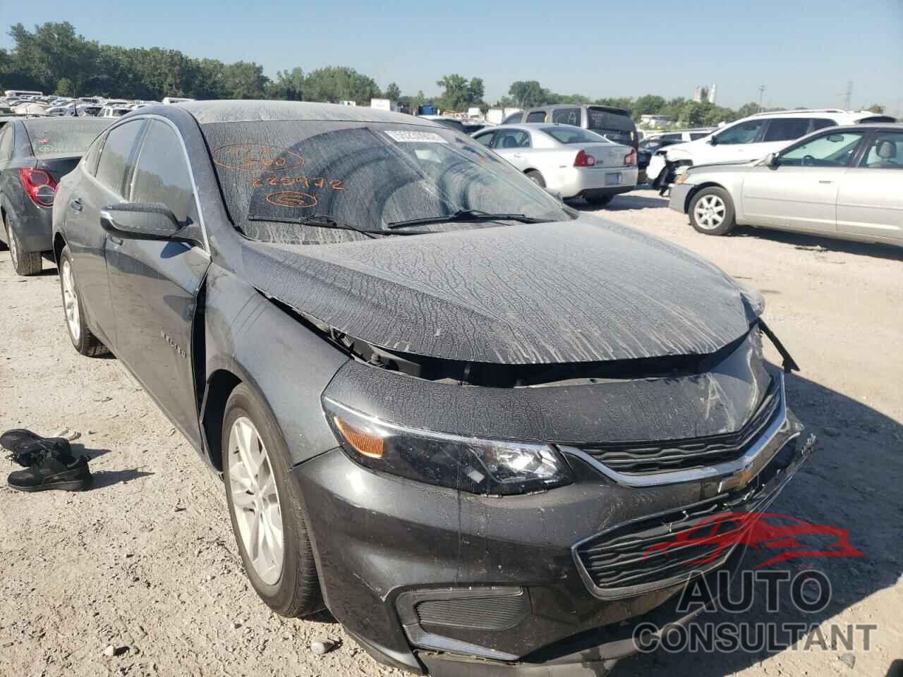 CHEVROLET MALIBU 2018 - 1G1ZD5ST1JF225972