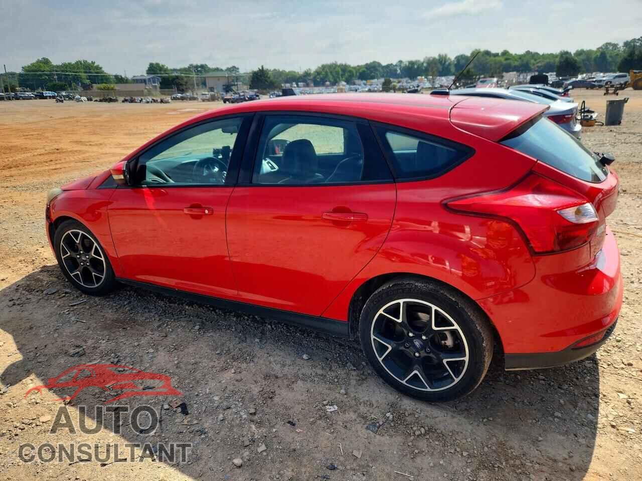 FORD FOCUS 2014 - 1FADP3K29EL203249