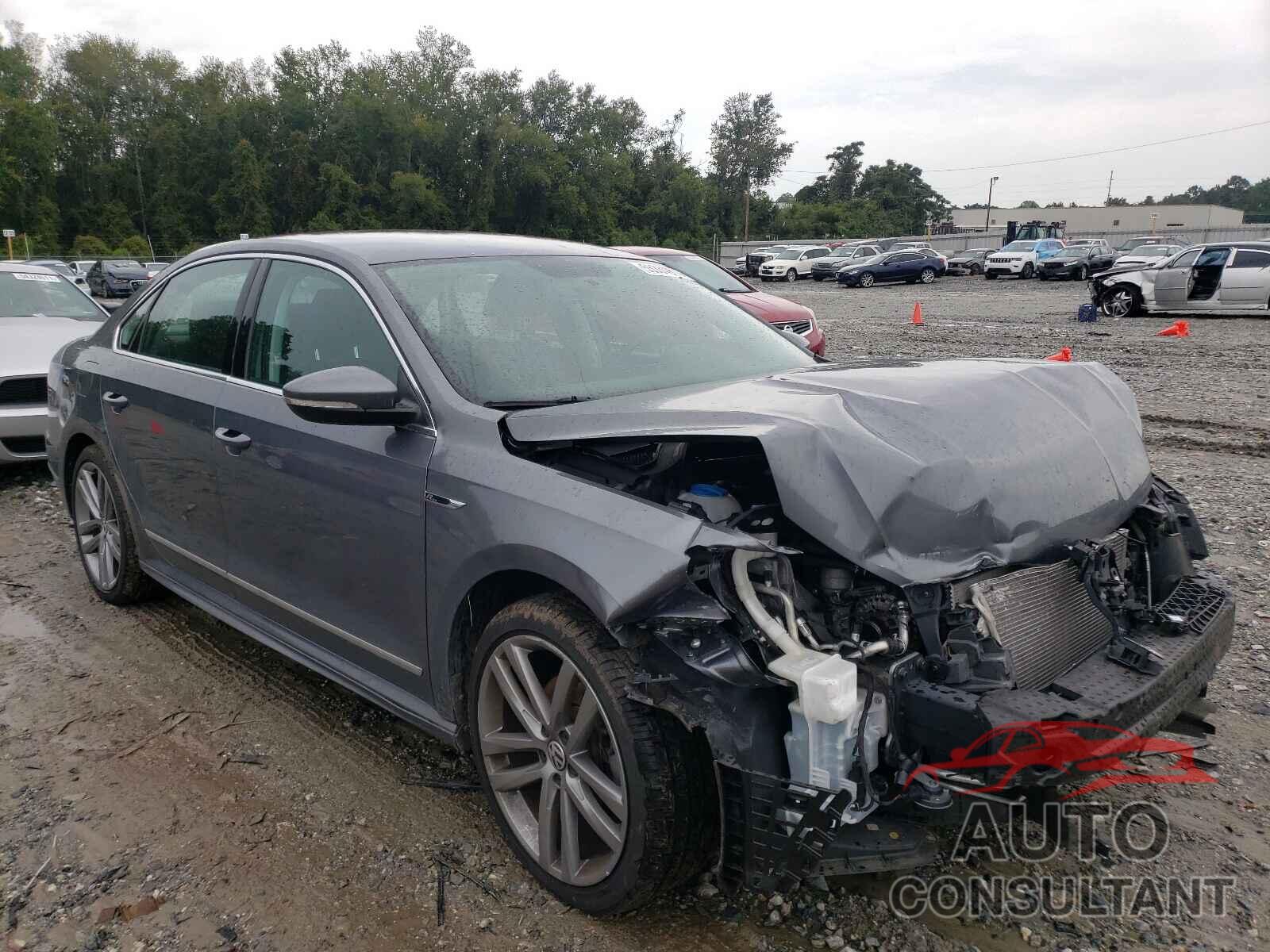 VOLKSWAGEN PASSAT 2017 - 1VWDT7A39HC047612