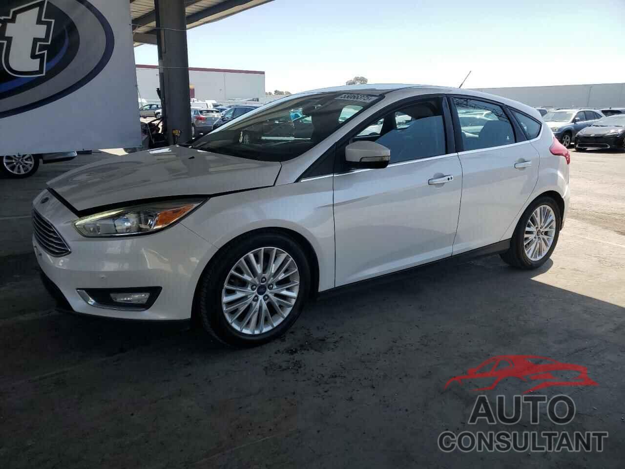 FORD FOCUS 2015 - 1FADP3N20FL361735