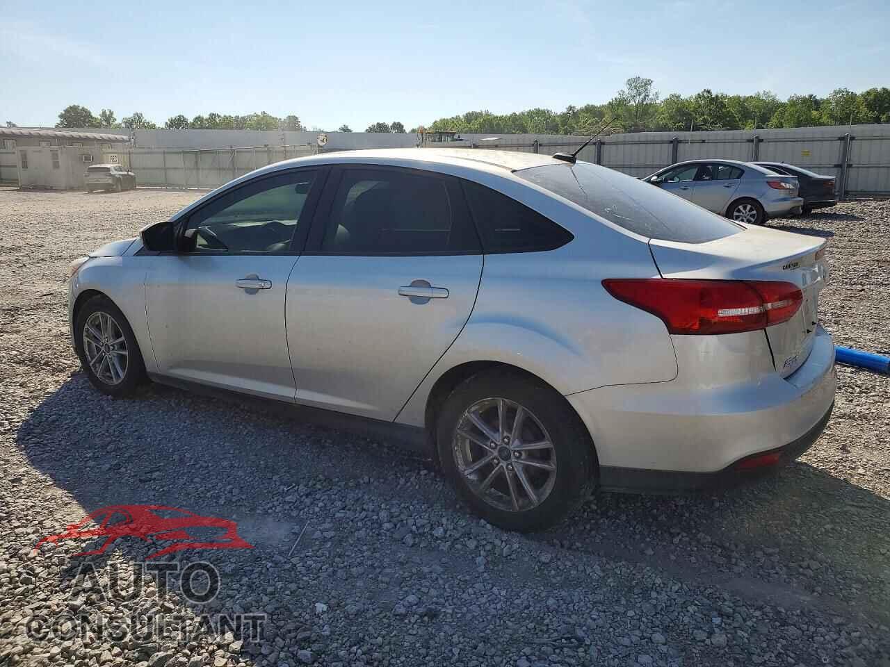 FORD FOCUS 2017 - 1FADP3F23HL330237