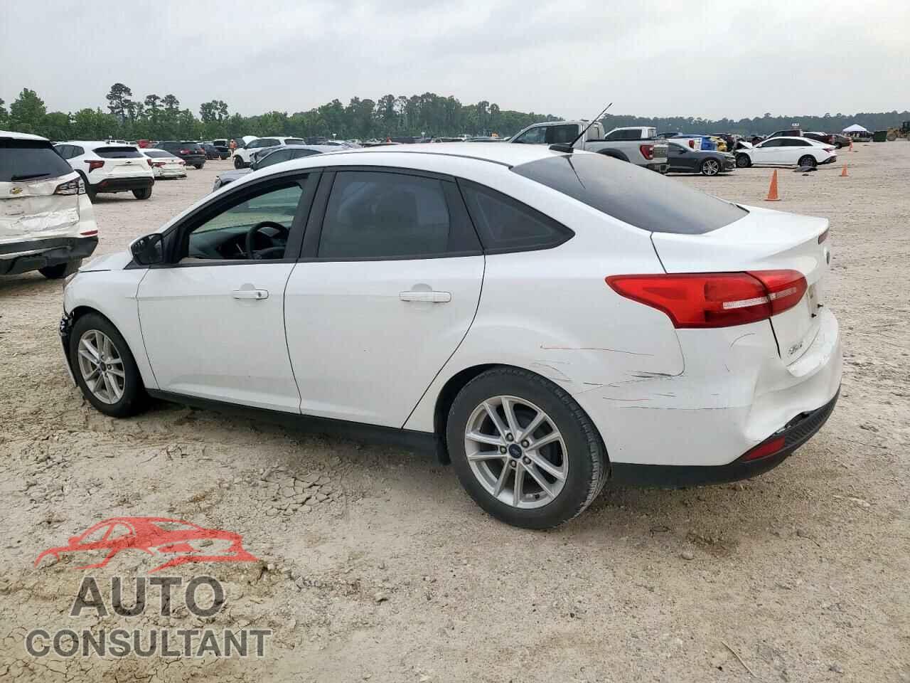 FORD FOCUS 2018 - 1FADP3F23JL246375