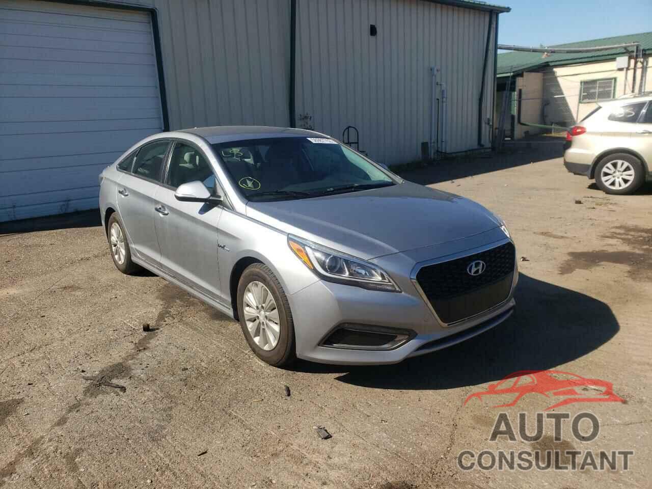 HYUNDAI SONATA 2016 - KMHE24L10GA025976