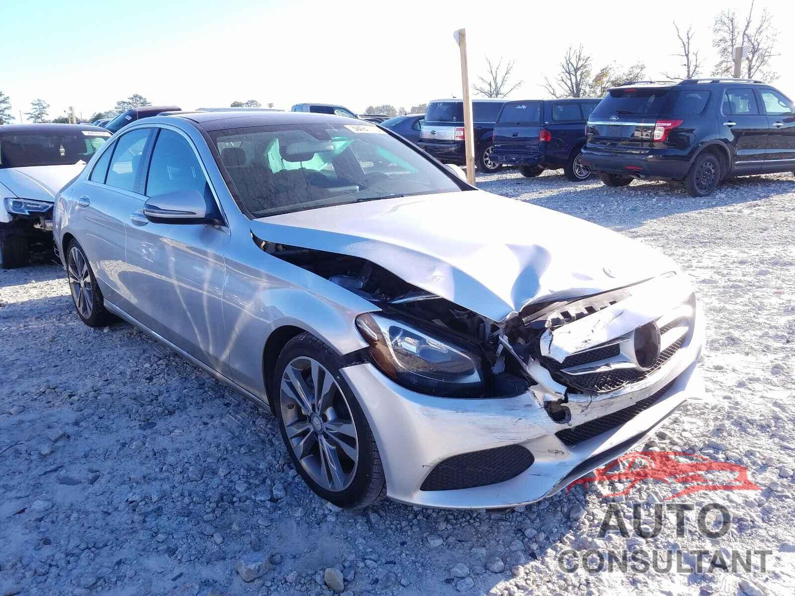 MERCEDES-BENZ C CLASS 2016 - 55SWF4JB3GU168449