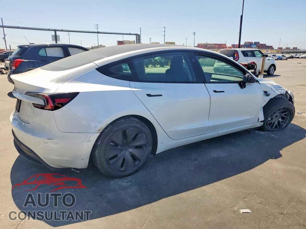 TESLA MODEL 3 2024 - 5YJ3E1EA7RF737975