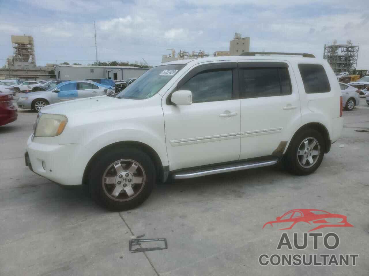 HONDA PILOT 2011 - 5FNYF3H96BB027228