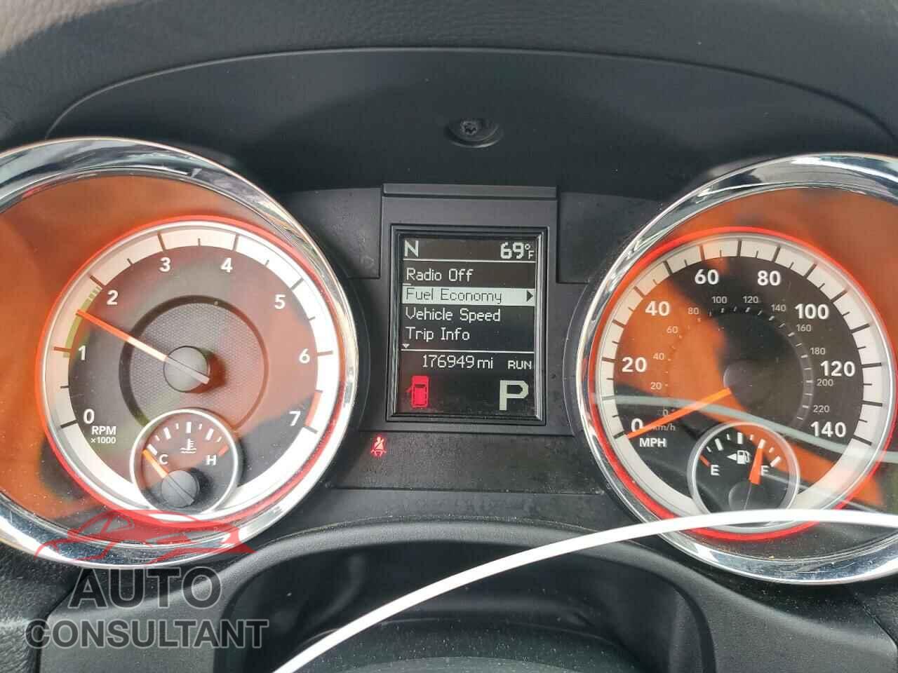 DODGE DURANGO 2013 - 1C4RDHAG4DC692743