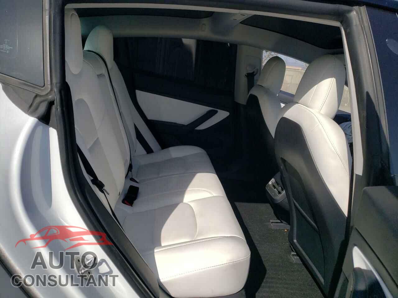 TESLA MODEL 3 2021 - 5YJ3E1EC4MF926450