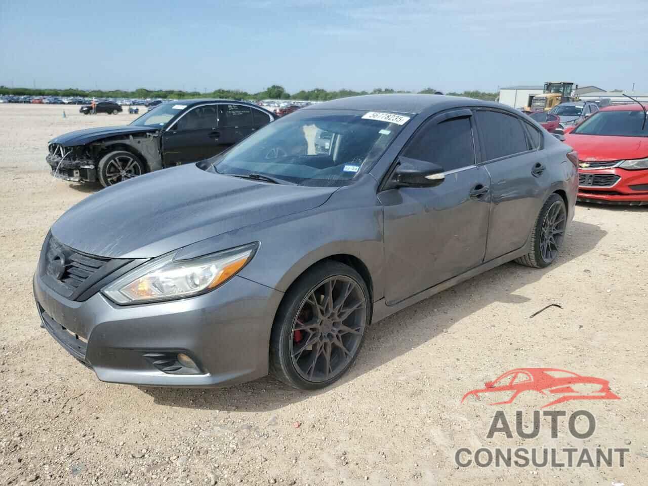 NISSAN ALTIMA 2018 - 1N4AL3AP0JC249669