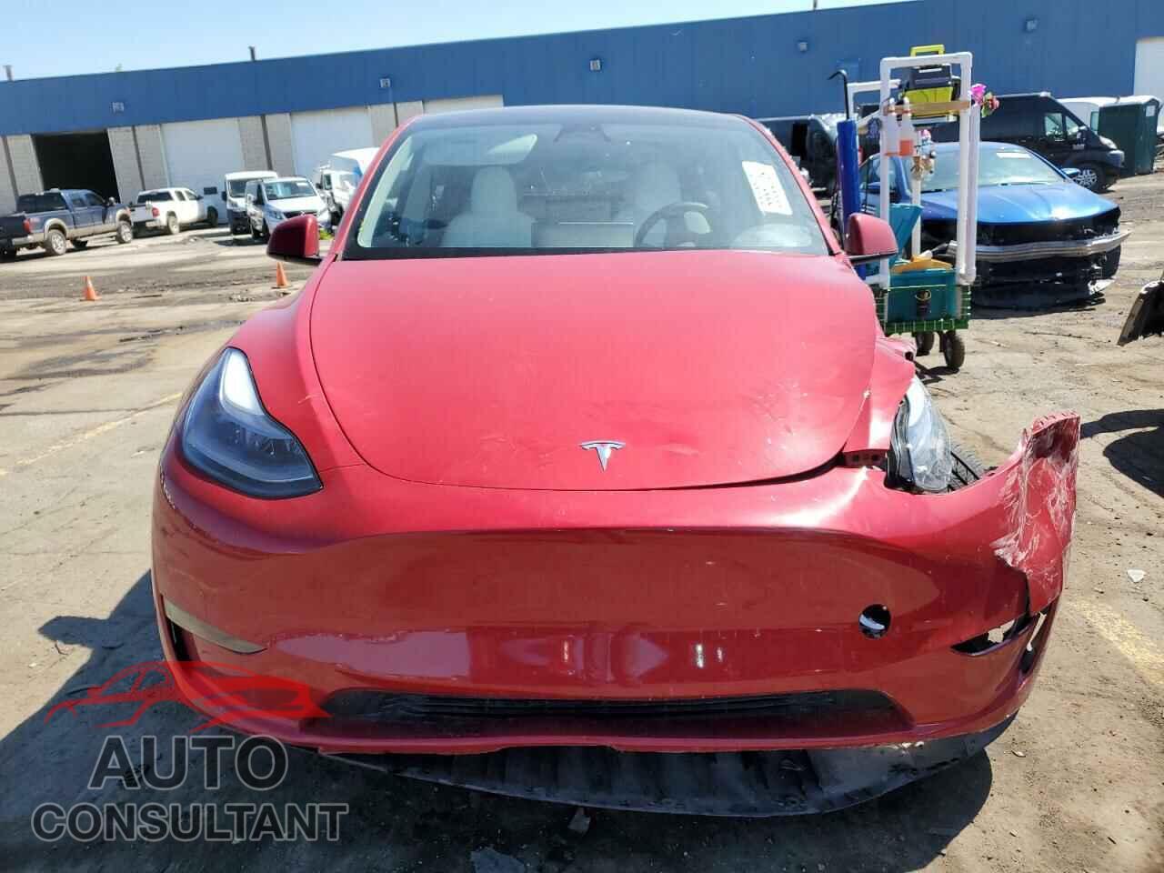 TESLA MODEL Y 2023 - 7SAYGAEE9PF649092
