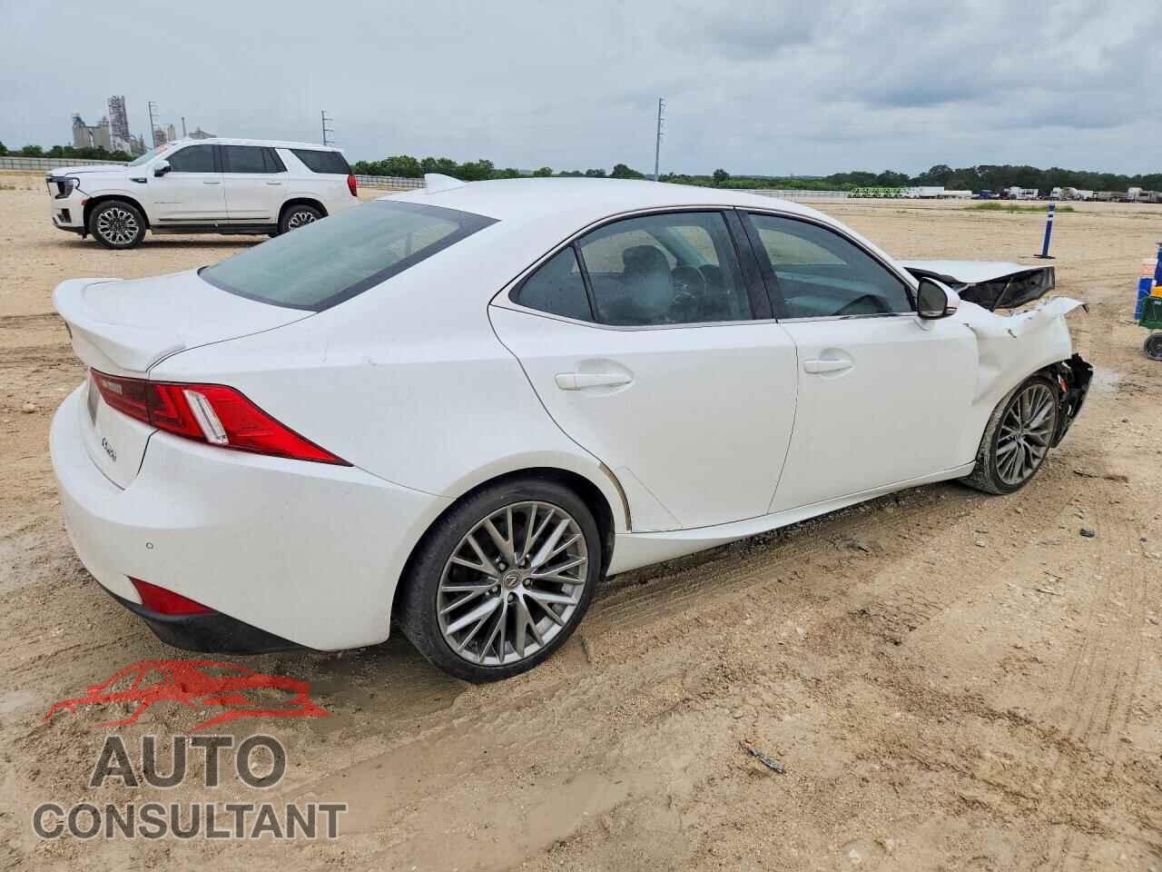 LEXUS IS 2015 - JTHBF1D29F5046526