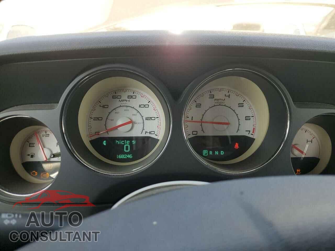DODGE CHALLENGER 2013 - 2C3CDYAG4DH692197