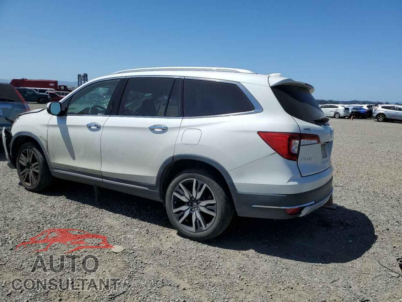 HONDA PILOT 2019 - 5FNYF6H95KB066121