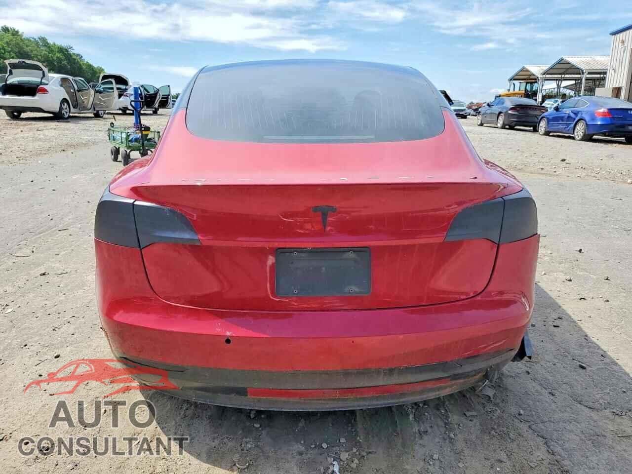 TESLA MODEL 3 2019 - 5YJ3E1EA7KF411471