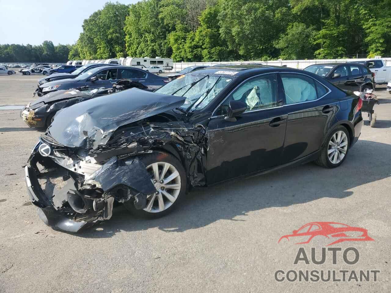 LEXUS IS 2015 - JTHCF1D28F5018625