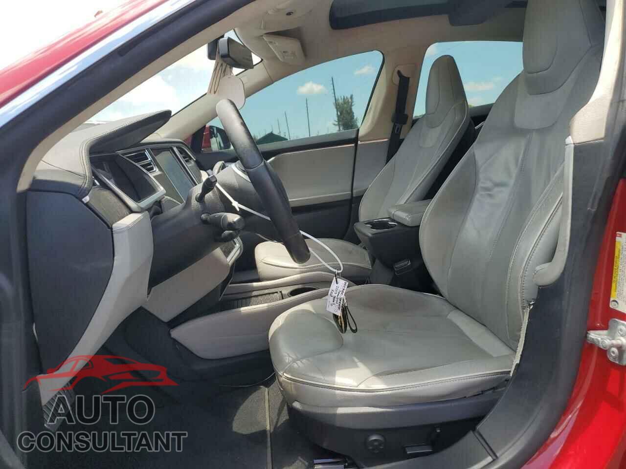 TESLA MODEL S 2013 - 5YJSA1DP9DFP08936