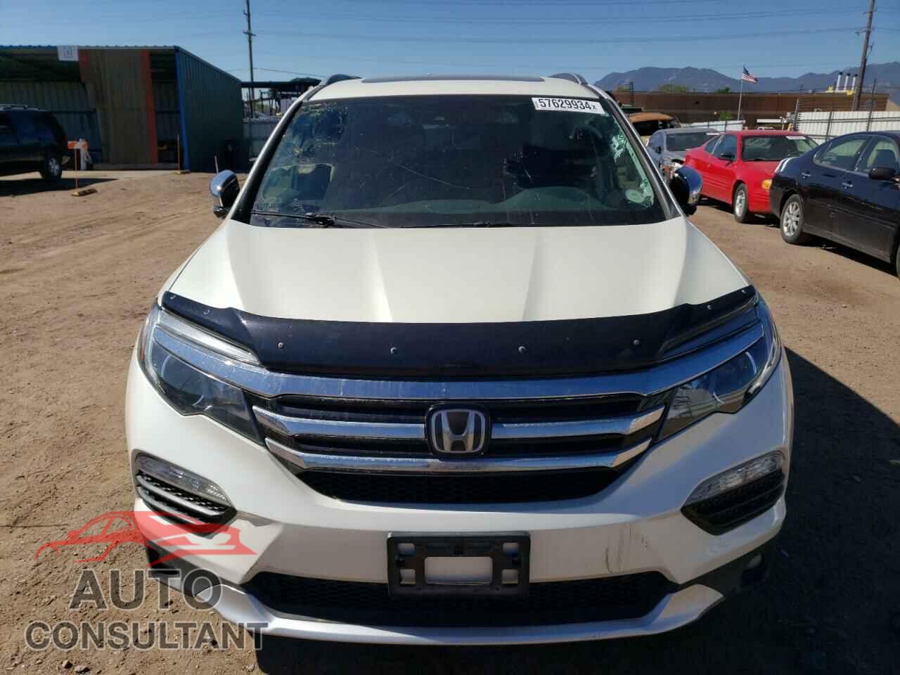 HONDA PILOT 2017 - 5FNYF6H02HB019591