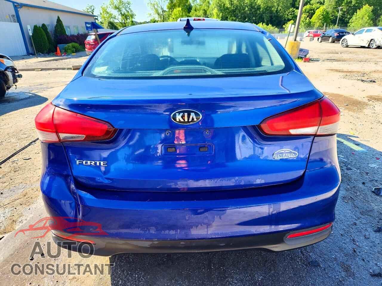KIA FORTE 2017 - 3KPFK4A76HE056499
