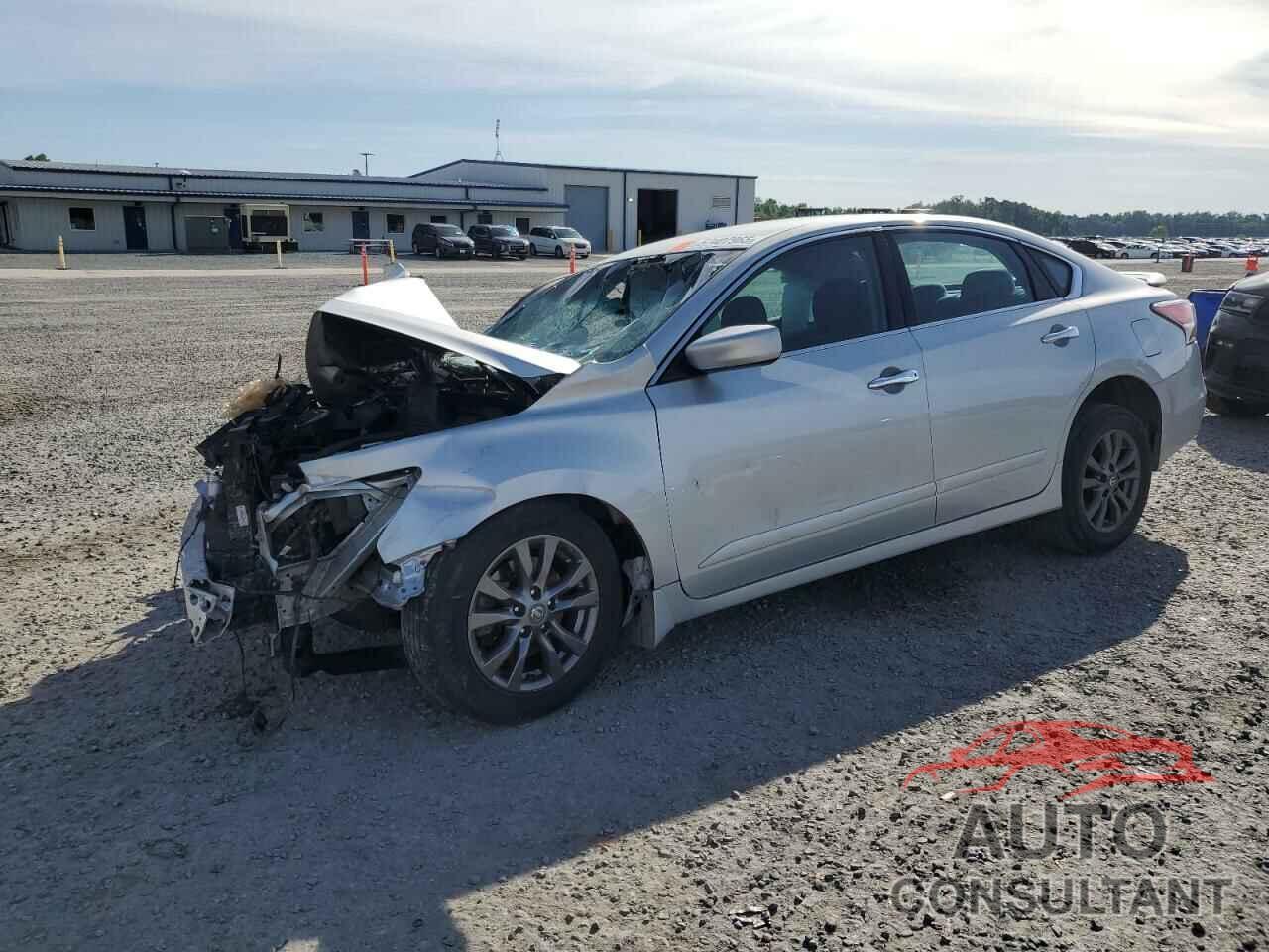 NISSAN ALTIMA 2015 - 1N4AL3AP1FC574063