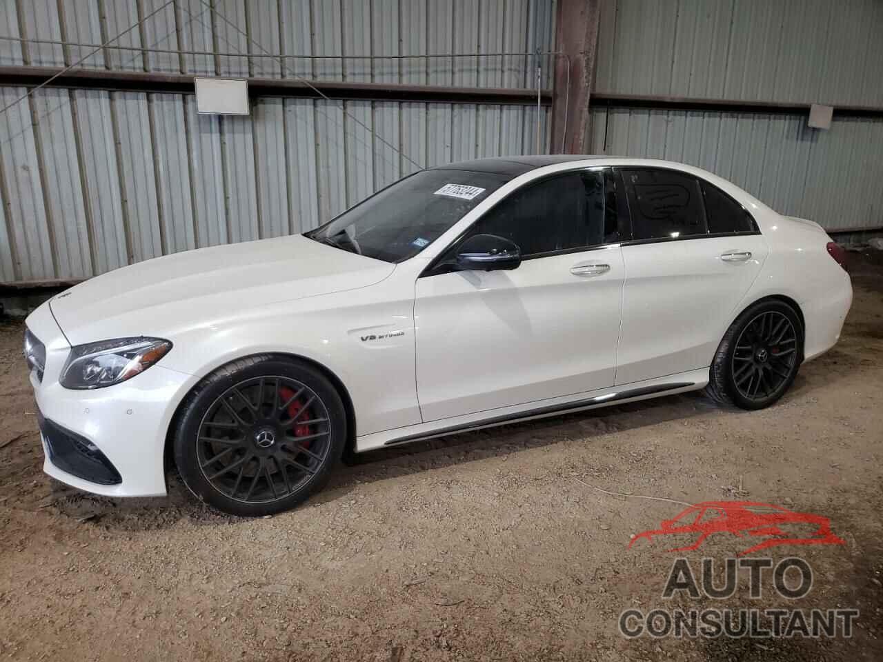 MERCEDES-BENZ C-CLASS 2018 - 55SWF8HB7JU250978