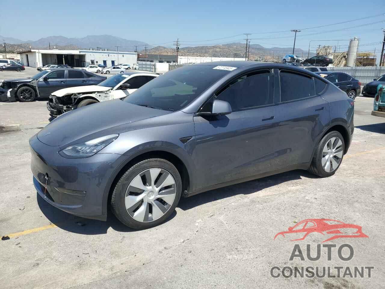 TESLA MODEL Y 2023 - 7SAYGDEE1PA114739