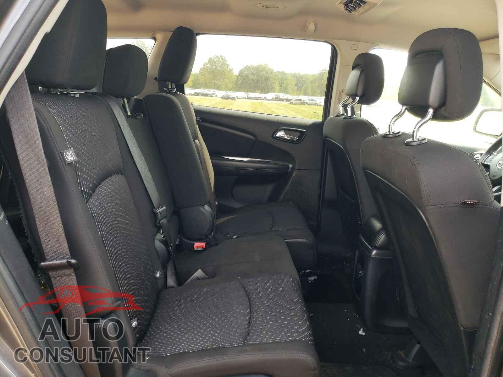 DODGE JOURNEY 2016 - 3C4PDCBB8GT202326