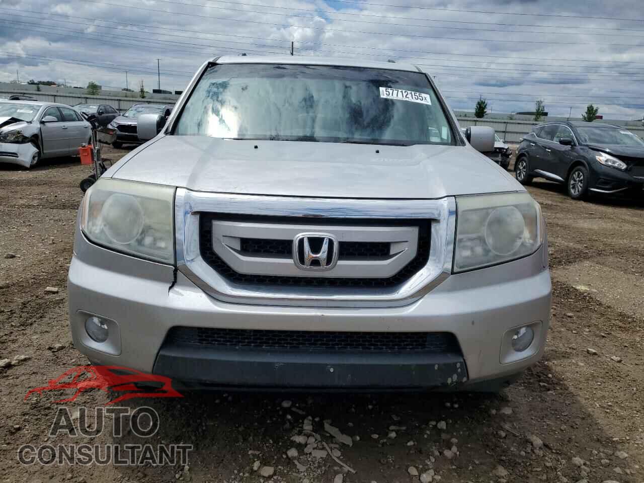 HONDA PILOT 2011 - 5FNYF4H51BB002711
