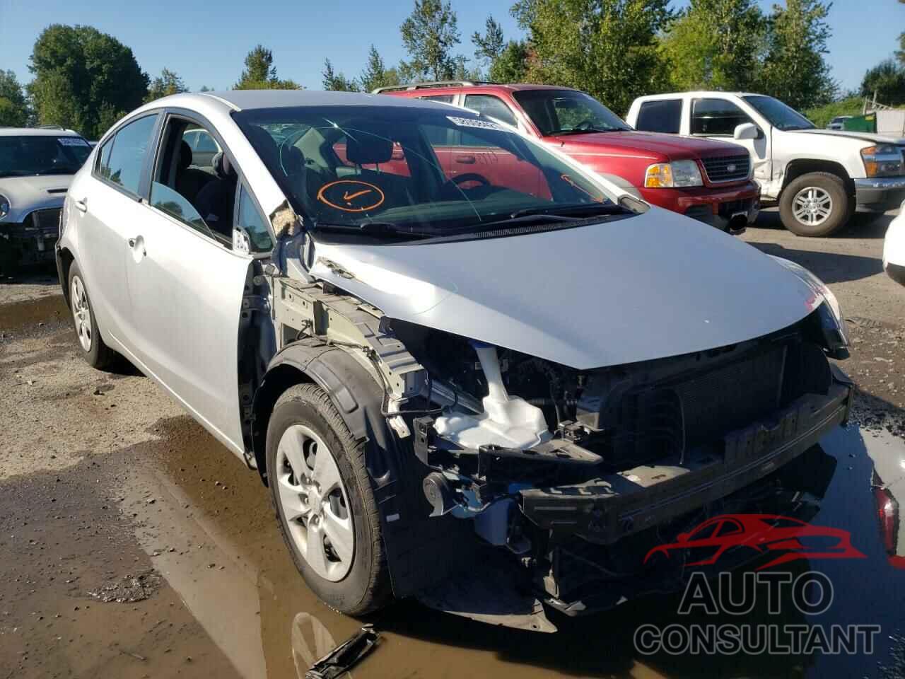 KIA FORTE 2016 - KNAFK4A6XG5503267
