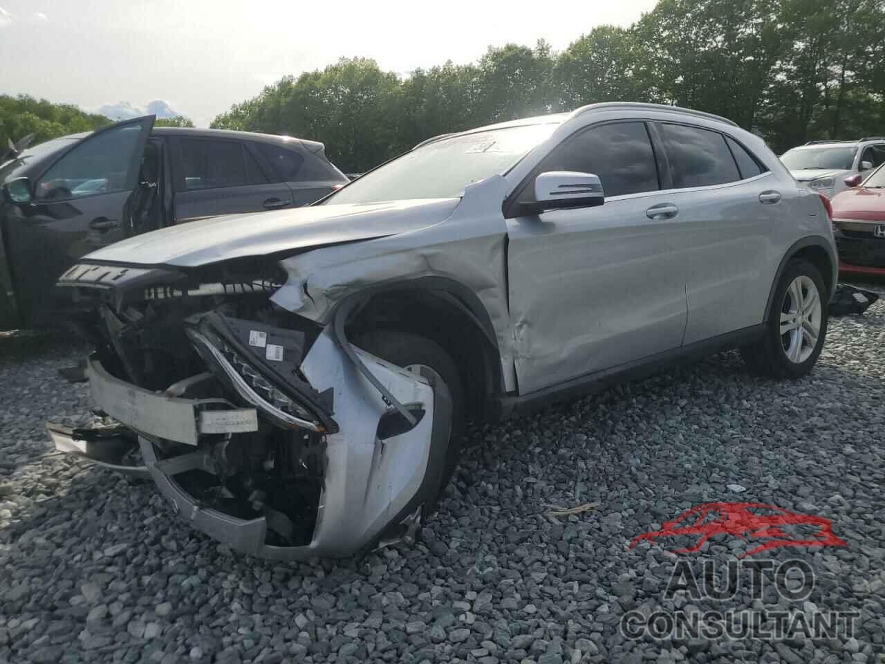 MERCEDES-BENZ GLA-CLASS 2015 - WDCTG4GB2FJ093396