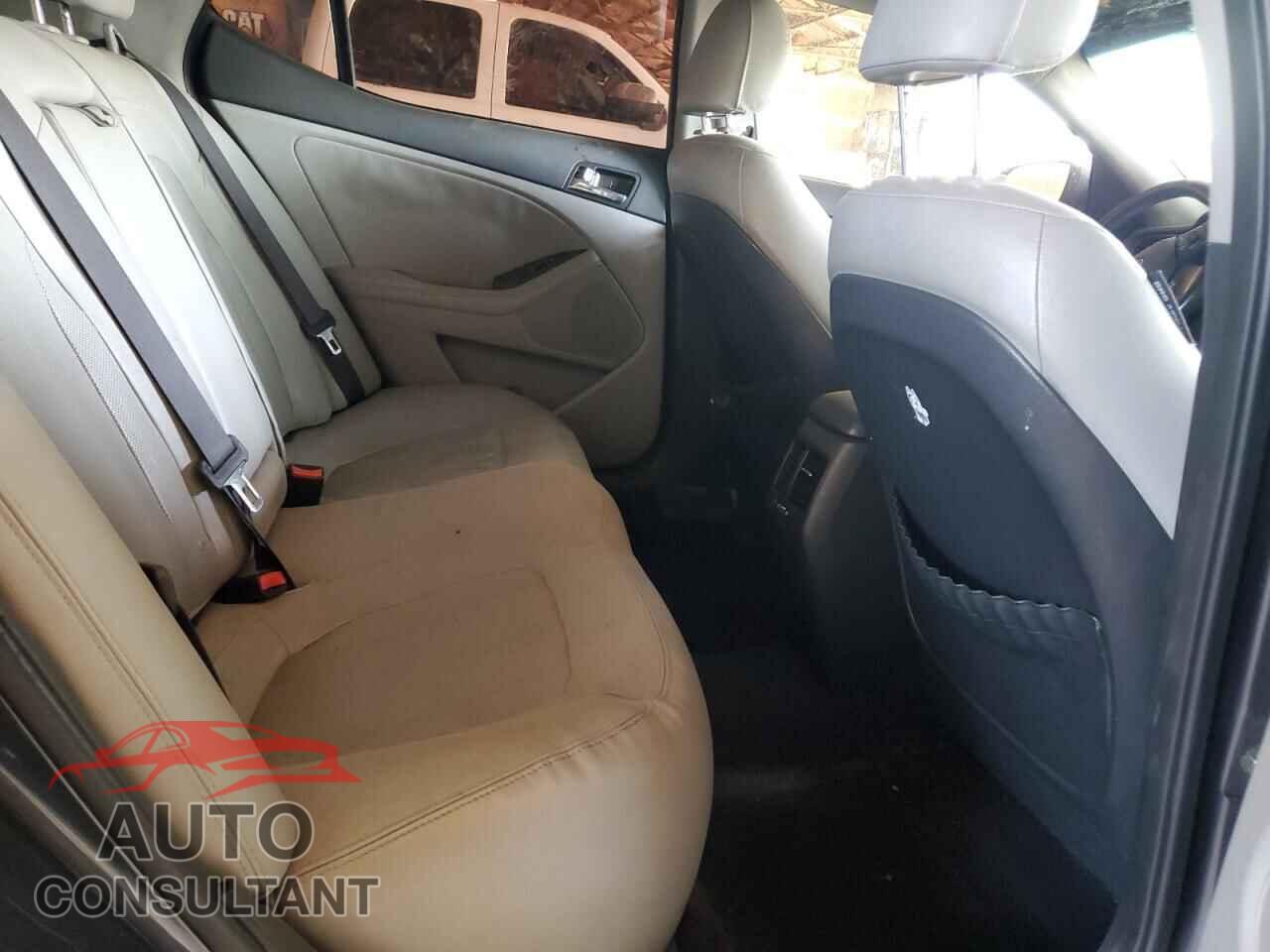 KIA OPTIMA 2011 - KNAGN4A65B5139389