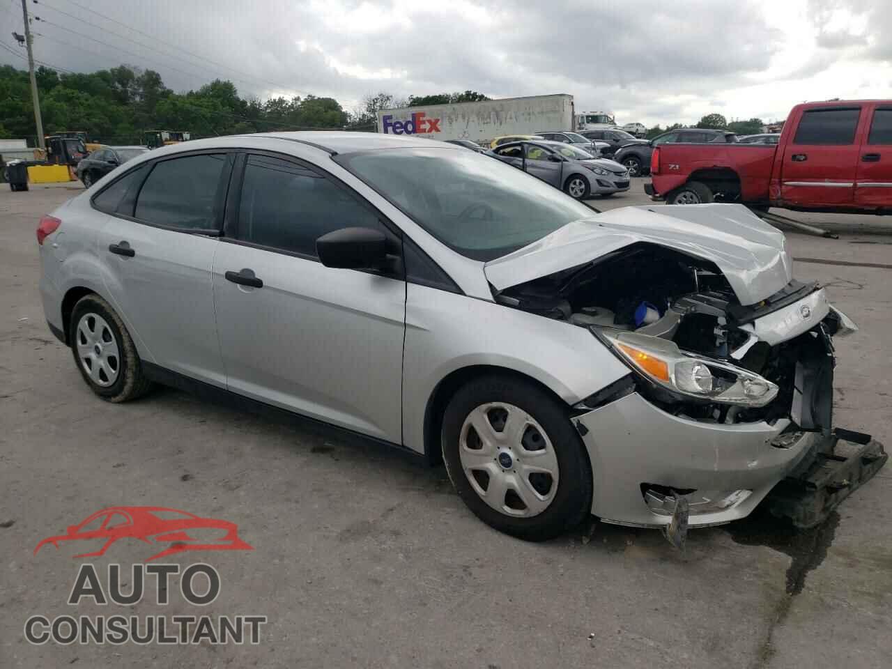 FORD FOCUS 2015 - 1FADP3E20FL333014